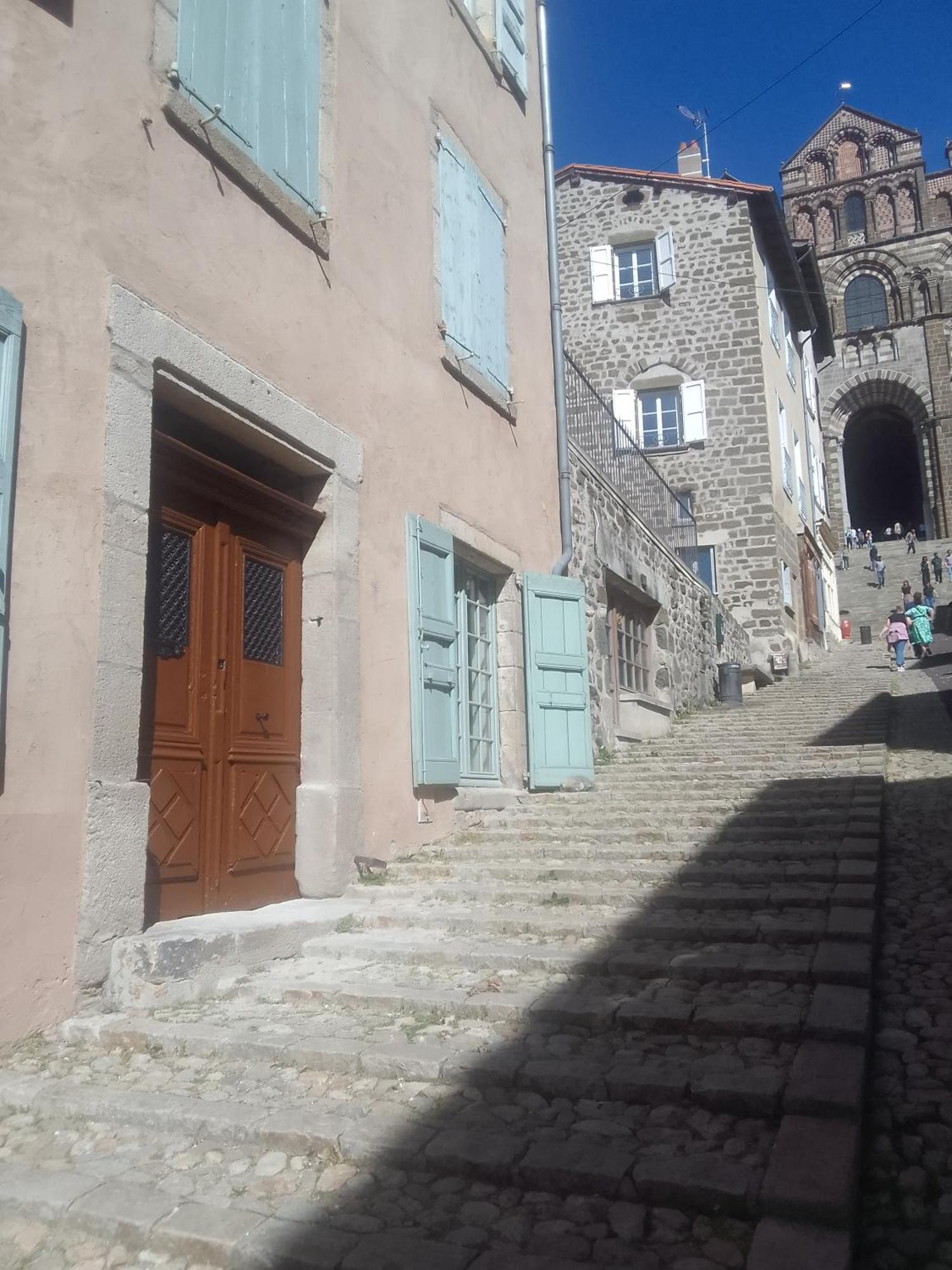 Le Relax Max Leilighet Le Puy-en-Velay Eksteriør bilde